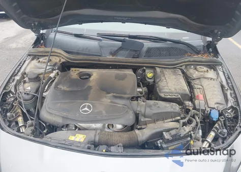 2014 Mercedes-Benz Cla 250 z USA, uszkodzony, nr VIN WDDSJ4EB1EN060232